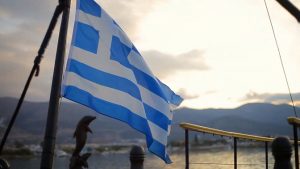 Griekse vlag bij zeilvakantie Griekenland