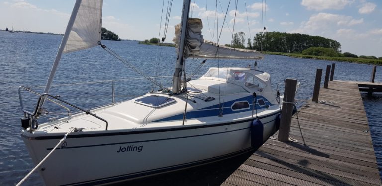 Zeilboot Dehler 25 huren Friesland Sneekermeer, op het meer