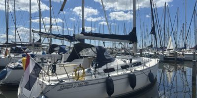 Bavaria 31 huren IJsselemeer