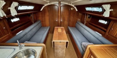 Zeilboot Bavaria 34 huren salon